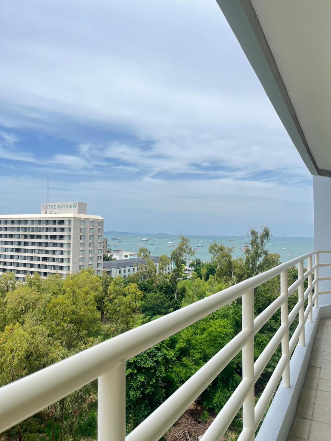 Joy Shop At View Talay 6 Apartment Pattaya Exterior photo